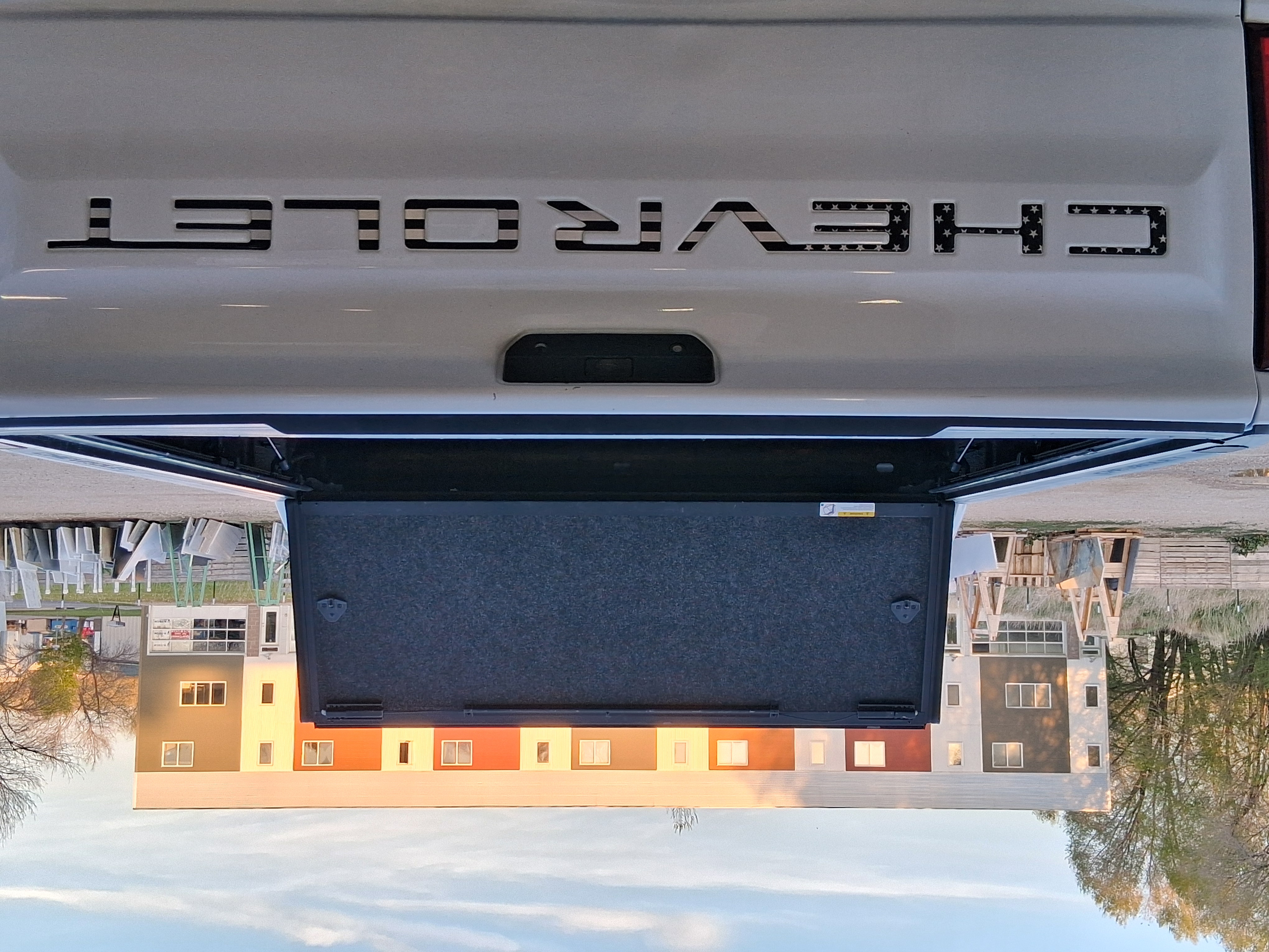 Used 2019 Chevrolet Silverado 1500 RST w/ True North Edition AWD/4WD image 4