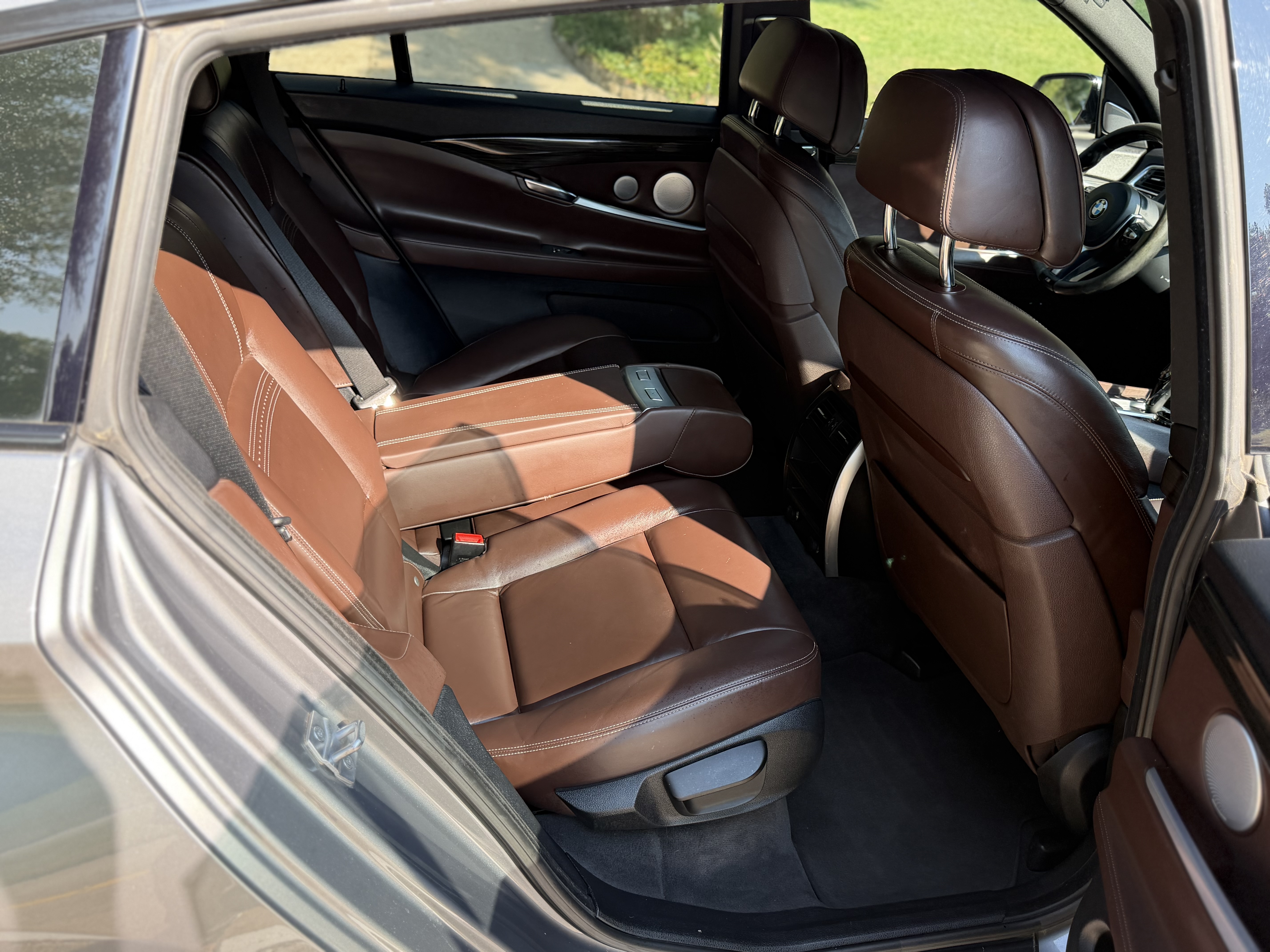 Used 2015 BMW 550i Gran Turismo RWD image 19