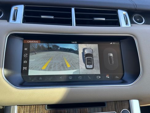 Used 2017 Land Rover Range Rover Sport HSE image 13