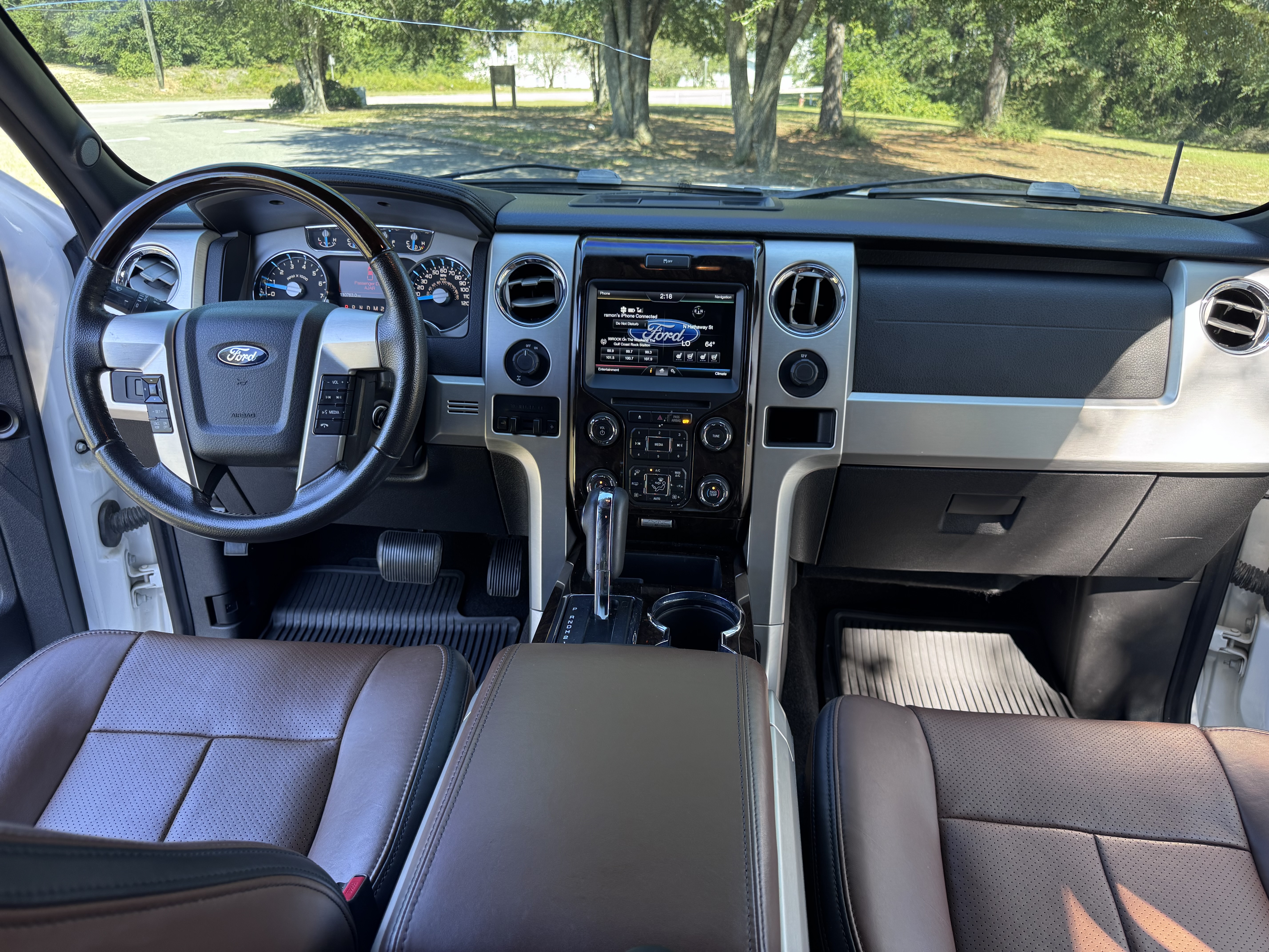 Used 2014 Ford F150 Platinum RWD image 11