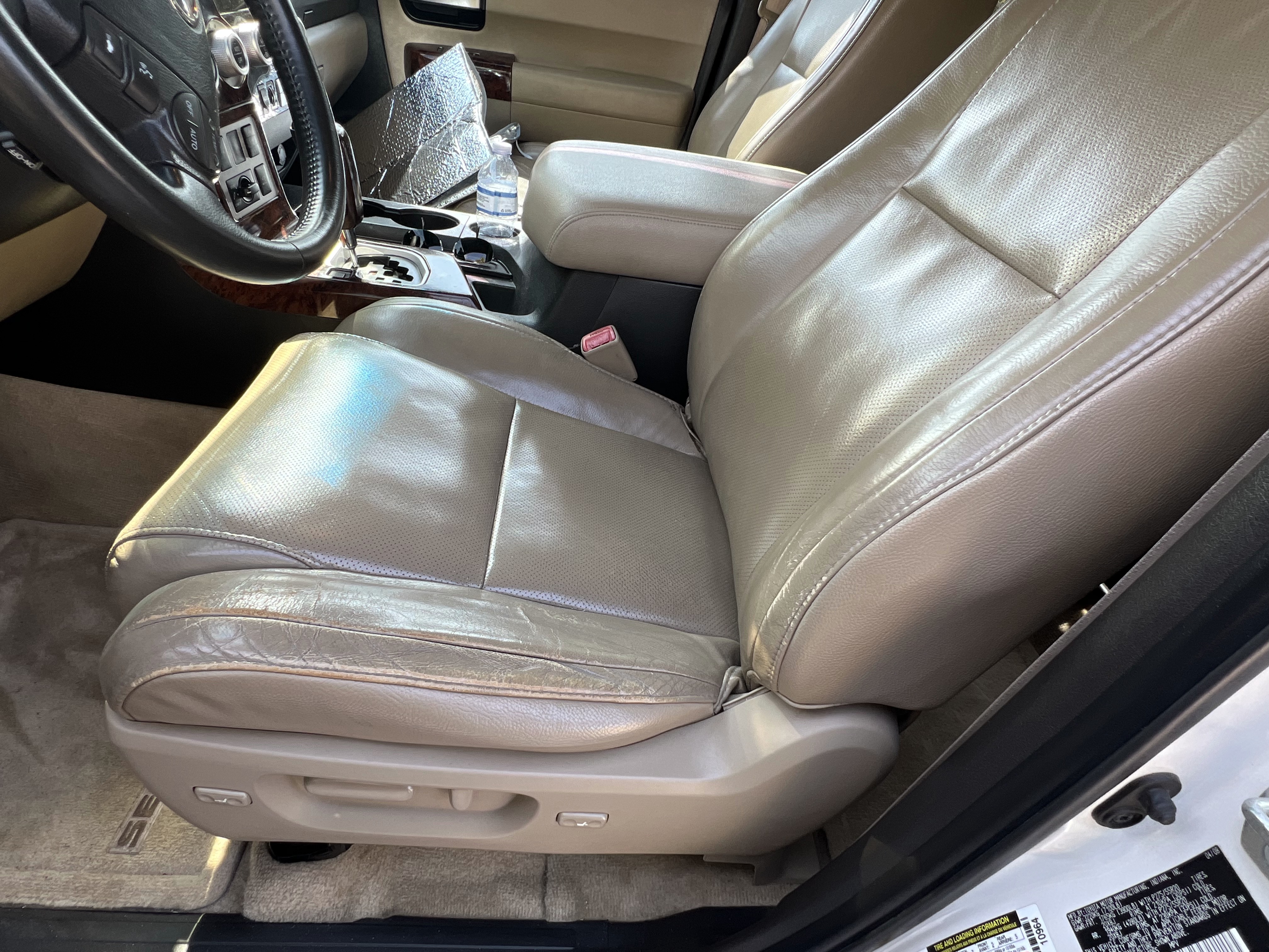 Used 2008 Toyota Sequoia Platinum RWD image 11