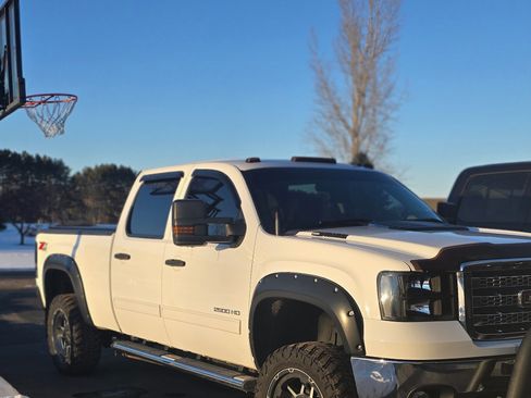 Used 2013 GMC Sierra 2500 SLE w/ SLE Preferred Package image 1