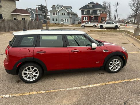 Used 2017 MINI Cooper Clubman ALL4 image 12