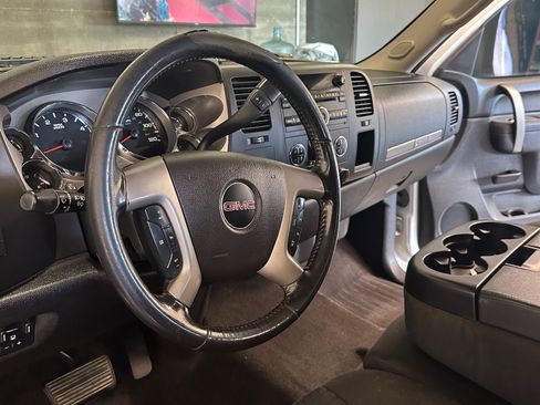 Used 2012 GMC Sierra 2500 SLE w/ SLE Preferred Package image 14