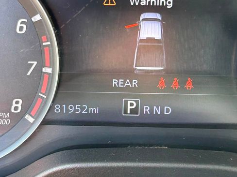 Used 2021 Nissan Titan SV RWD image 13