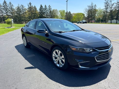 Used 2018 Chevrolet Malibu Premier image 9