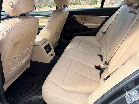 Used 2017 BMW 330i Sedan RWD image 16
