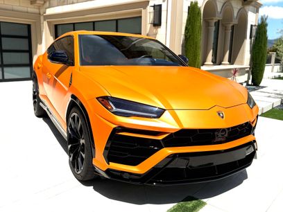 Used 2022 Lamborghini Urus