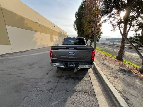 Used 2021 Ford F150 XLT w/ Equipment Group 301A Mid image 19
