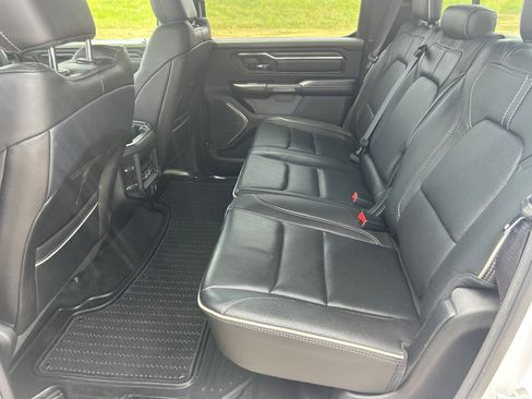 Used 2022 RAM 1500 Limited AWD/4WD image 6