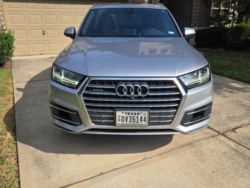 Used 2017 Audi Q7 3.0T Premium Plus image 2