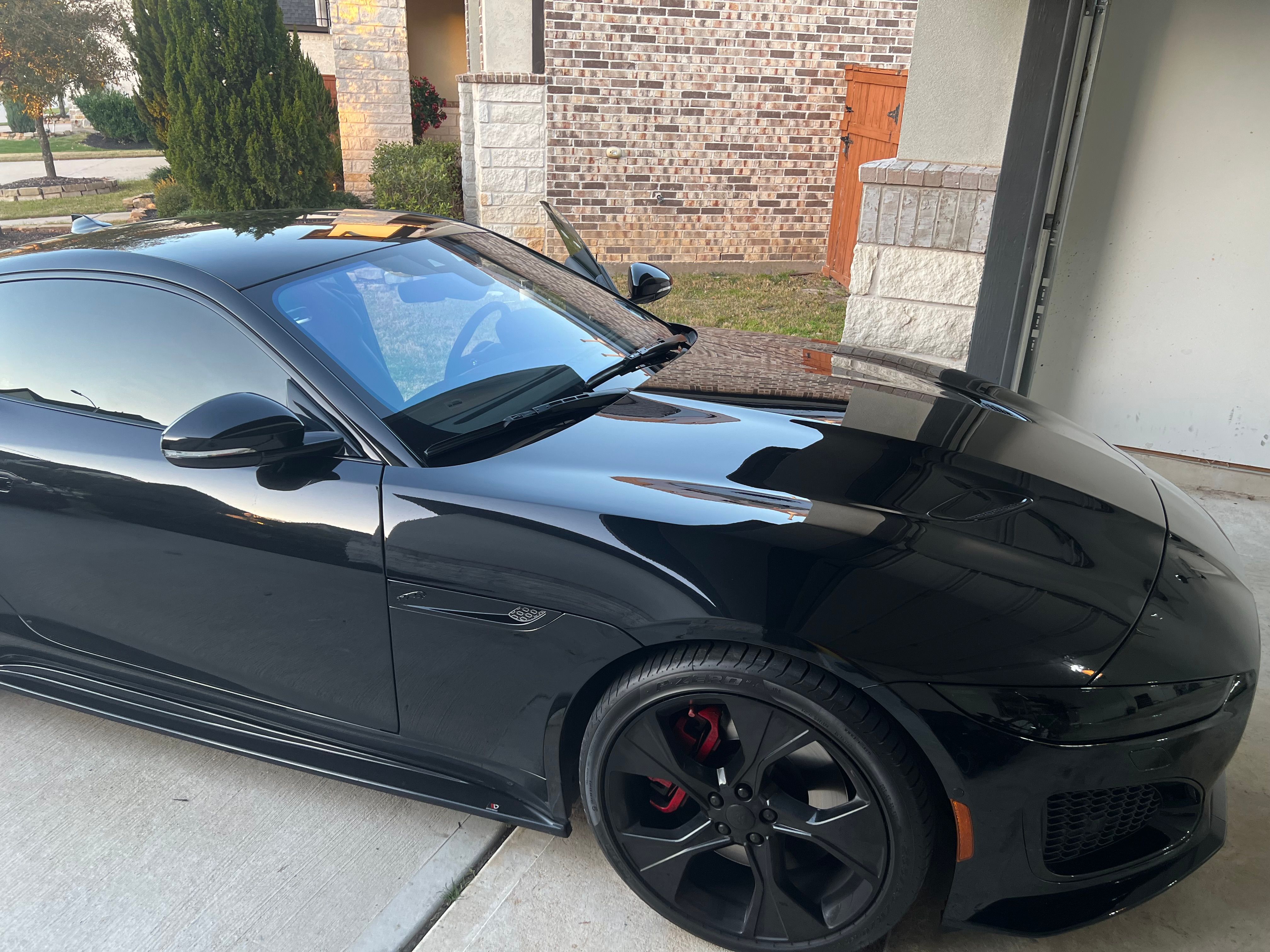 Used 2022 Jaguar F-TYPE Coupe RWD image 15