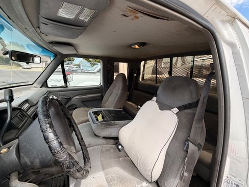 Used 1997 Ford F250 4x4 SuperCab Heavy Duty image 10
