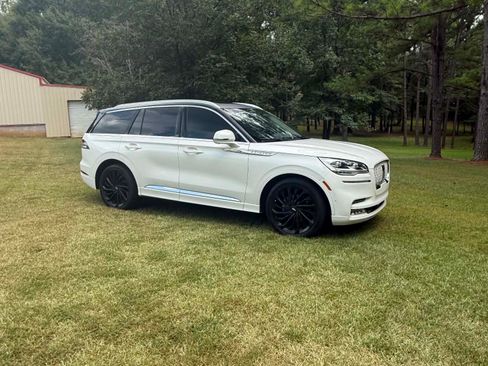 Used 2021 Lincoln Aviator Reserve w/ Equipment Group 208A RWD image 8
