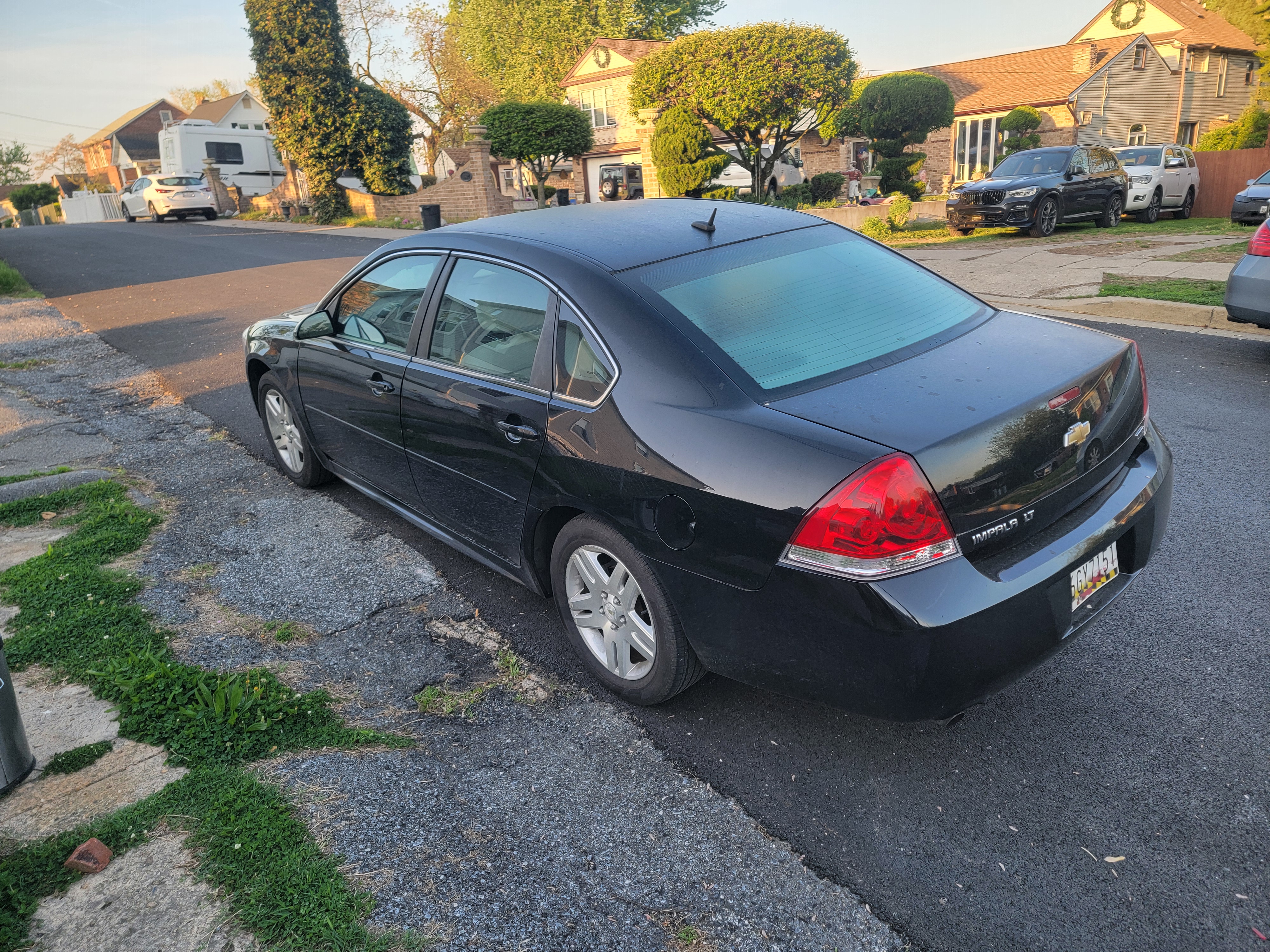Used 2016 Chevrolet Impala LT FWD image 14