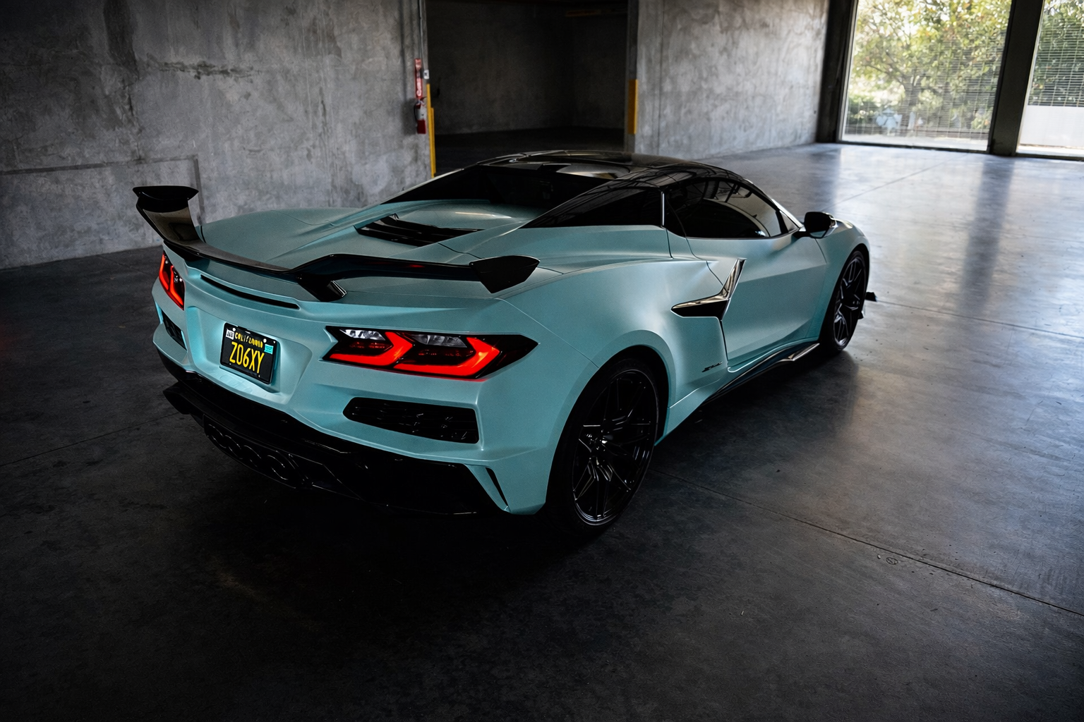 Used 2025 Chevrolet Corvette Z06 RWD image 6