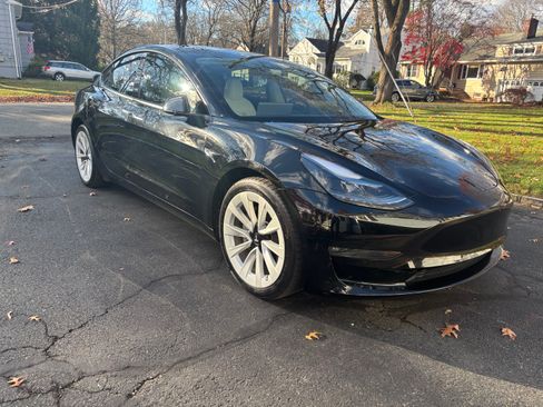 Used 2023 Tesla Model 3 Long Range image 2