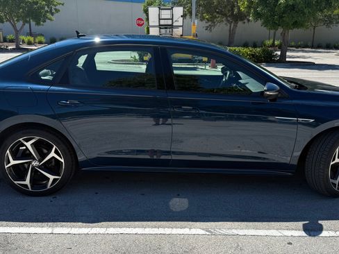 Used 2021 Volkswagen Passat 2.0T R-Line image 8