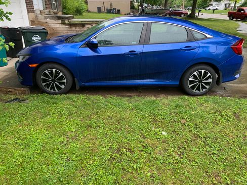 Used 2020 Honda Civic LX image 8