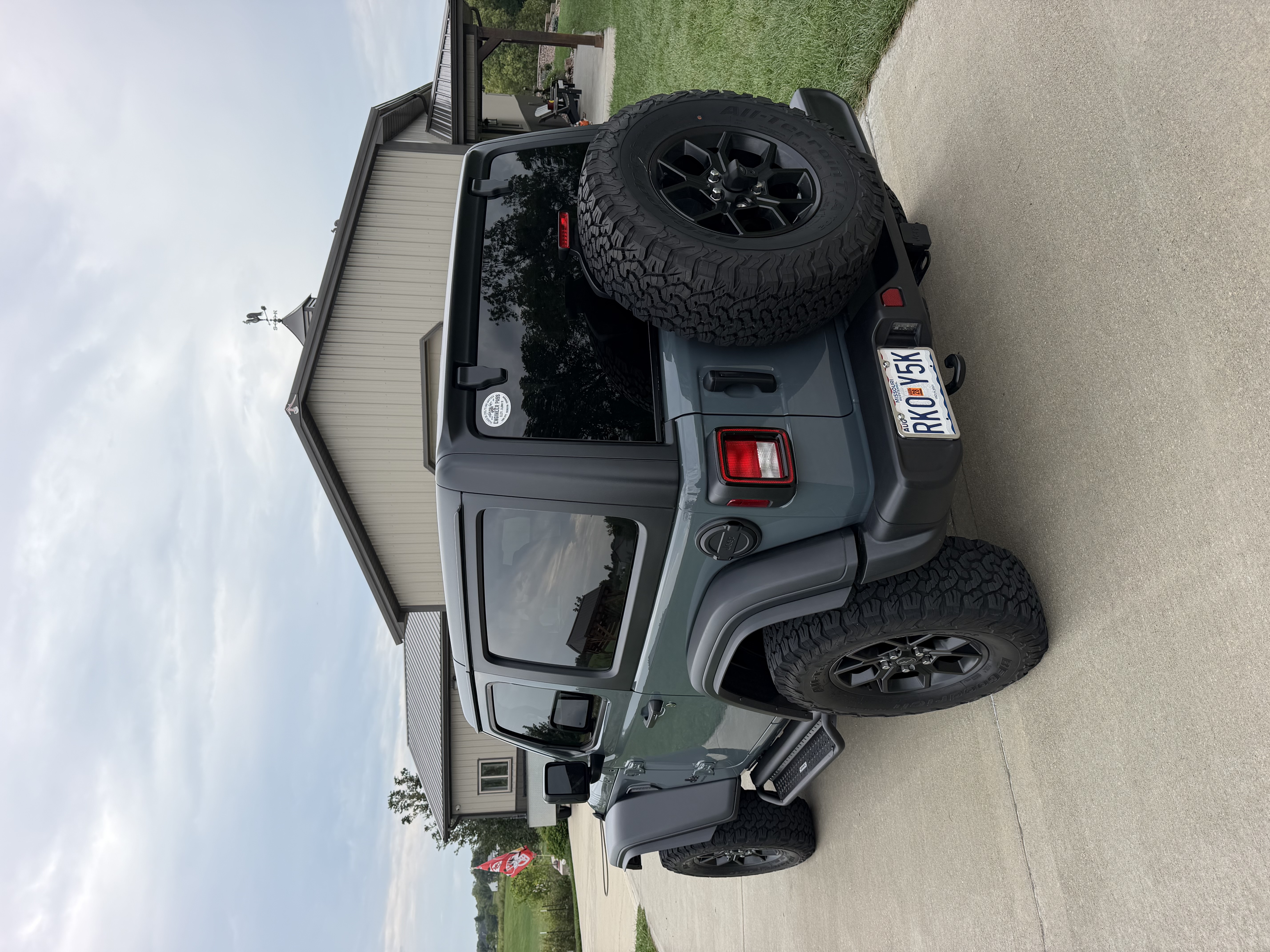 Used 2024 Jeep Wrangler Sport AWD/4WD image 4