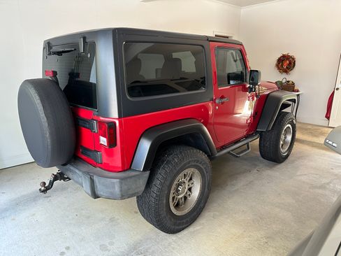 Used 2012 Jeep Wrangler Sport AWD/4WD image 5