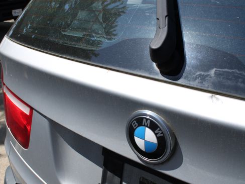 Used 2009 BMW X5 xDrive35d AWD/4WD image 6