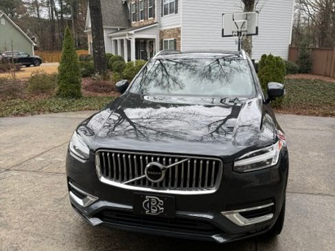 Used 2021 Volvo XC90 T6 Inscription w/ Protection Package AWD/4WD image 1