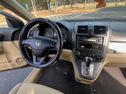 Used 2010 Honda CR-V LX image 15