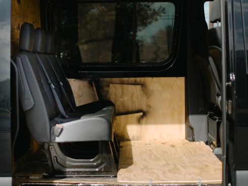 Used 2020 Mercedes-Benz Sprinter 3500 image 12