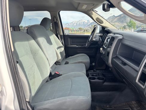 Used 2017 RAM 2500 Tradesman w/ Popular Equipment Group AWD/4WD image 13