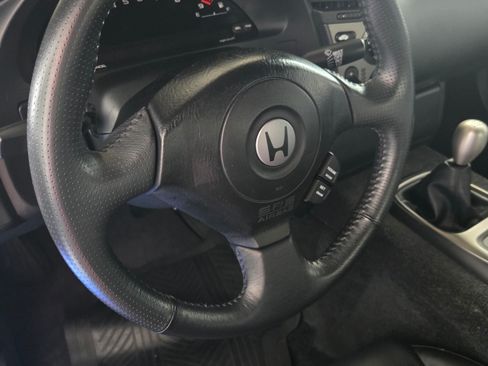 Used 2001 Honda S2000 image 15