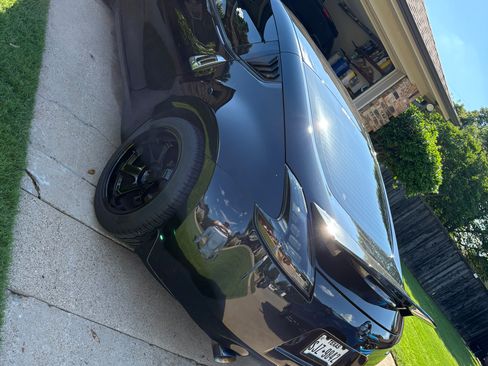 Used 2014 Nissan 370Z Coupe RWD image 4