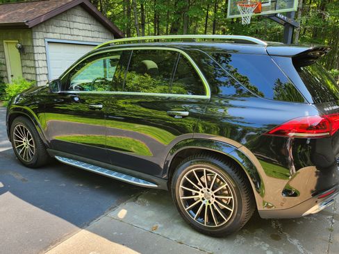 Used 2021 Mercedes-Benz GLE 350 4MATIC image 23