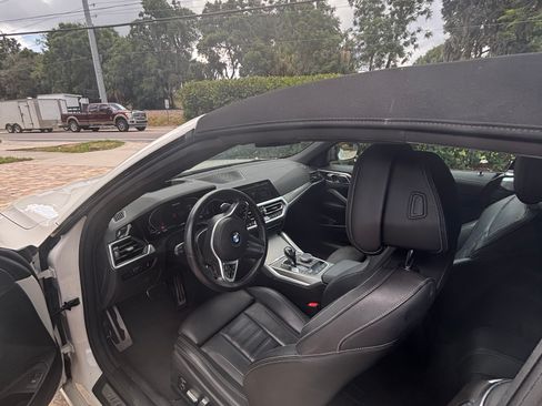 Used 2021 BMW M440i Convertible w/ Premium Package RWD image 16