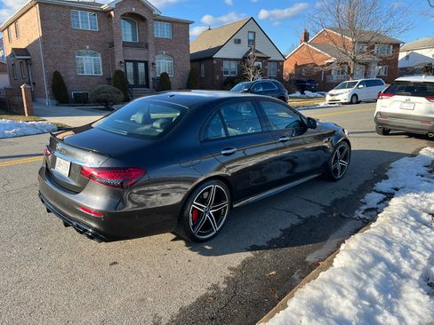 Used 2021 Mercedes-Benz E 63 AMG S image 8