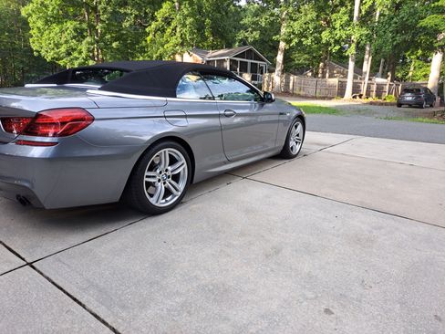 Used 2012 BMW 640i Convertible image 2