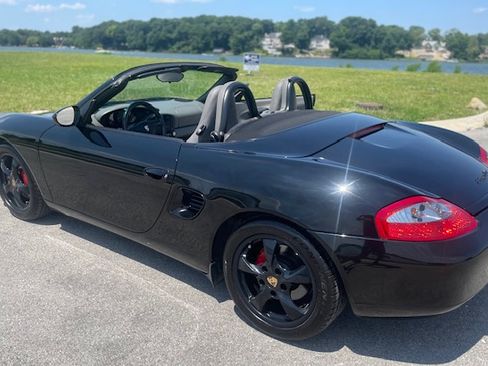 Used 2002 Porsche Boxster RWD image 5