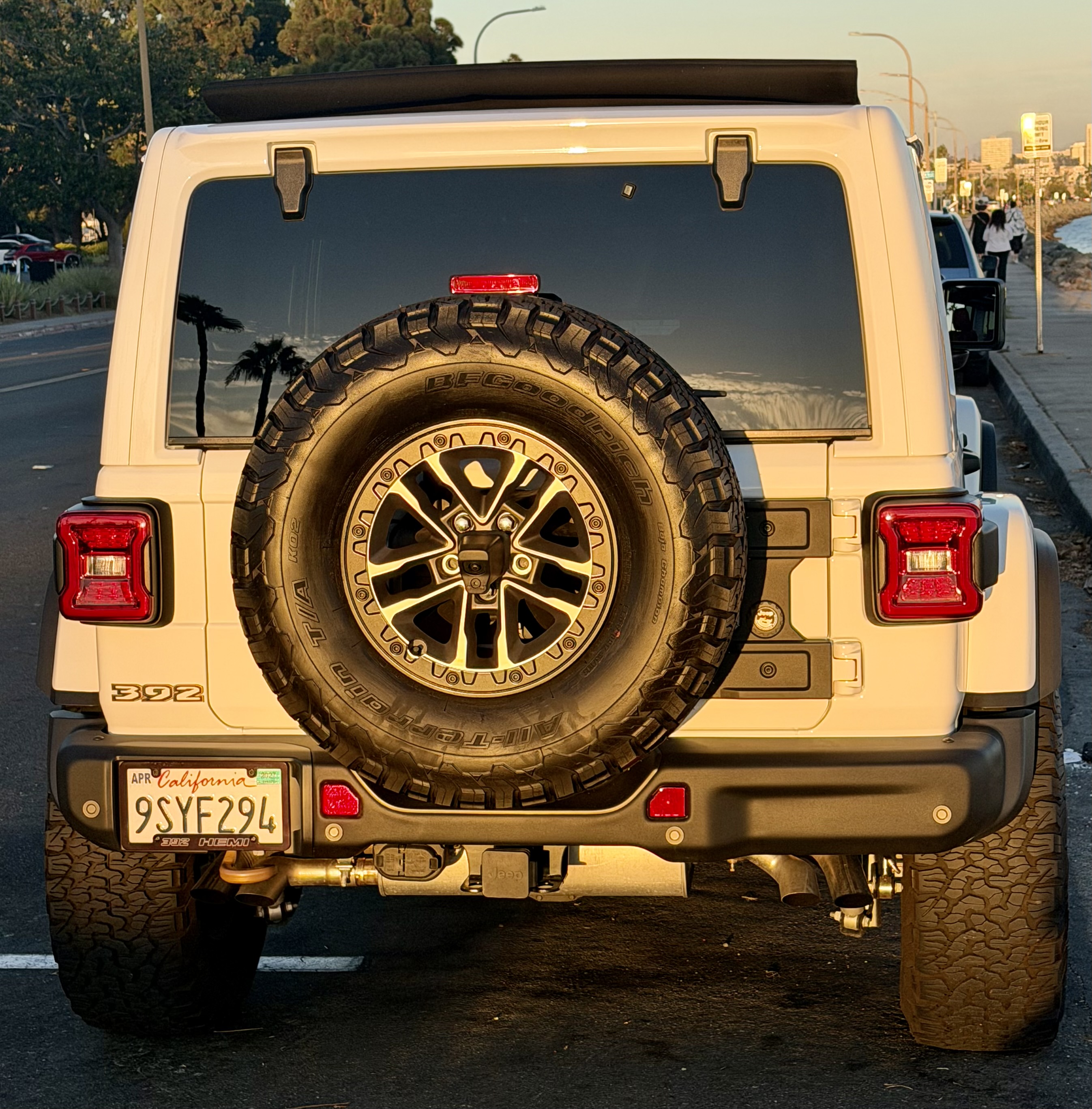 Used 2024 Jeep Wrangler Unlimited Rubicon 392 AWD/4WD image 13