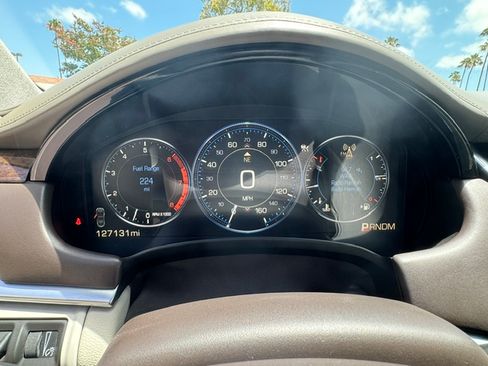 Used 2014 Cadillac XTS Platinum AWD/4WD image 18
