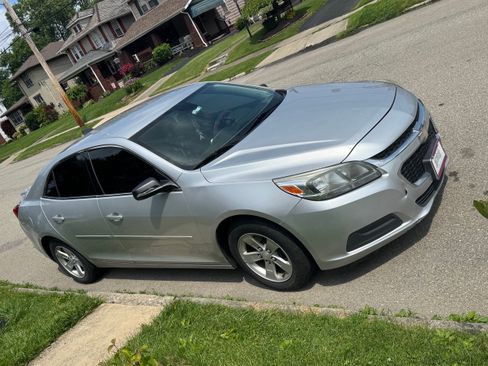 Used 2015 Chevrolet Malibu LS image 1