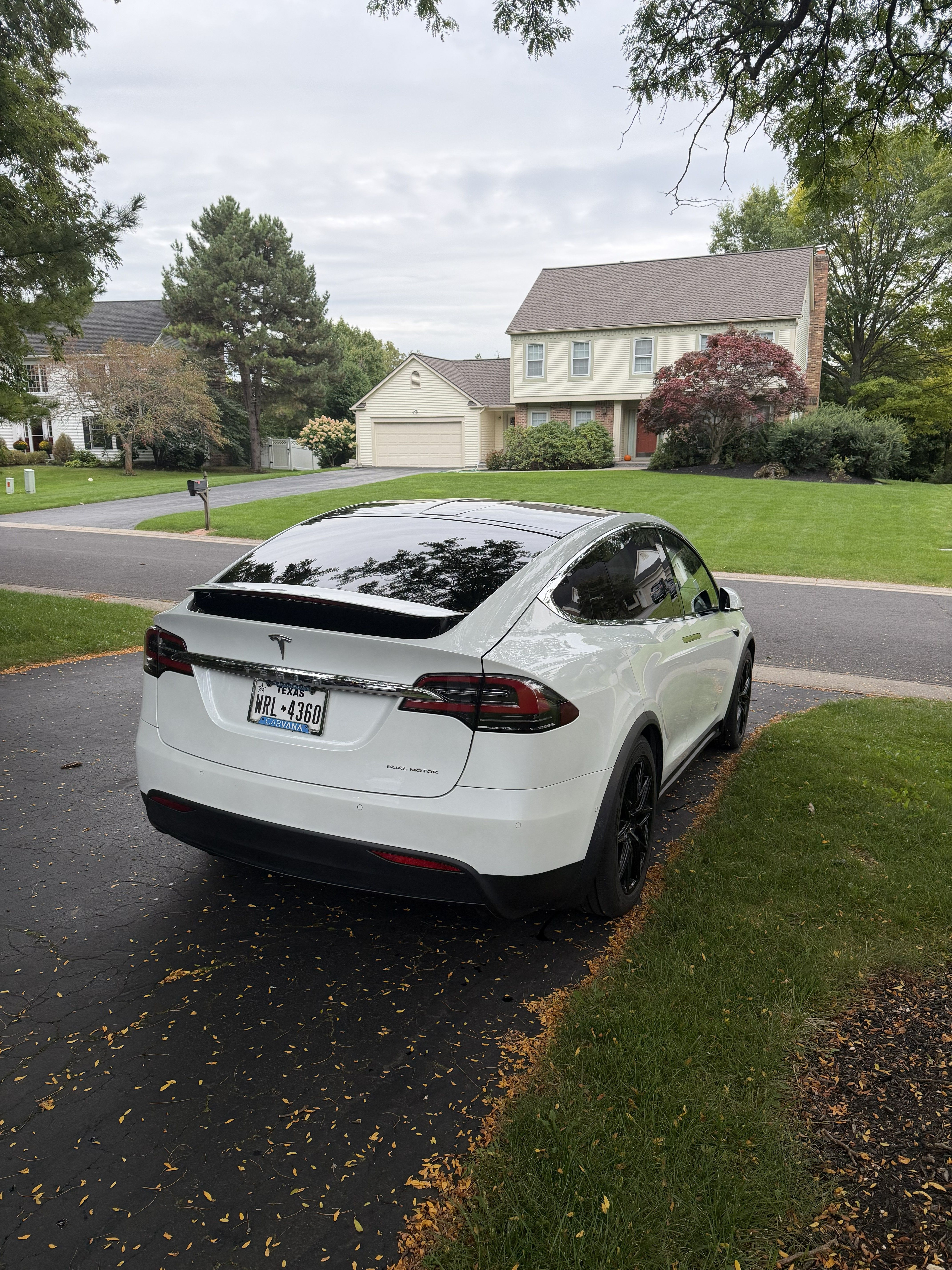 Used 2020 Tesla Model X Long Range AWD/4WD image 9