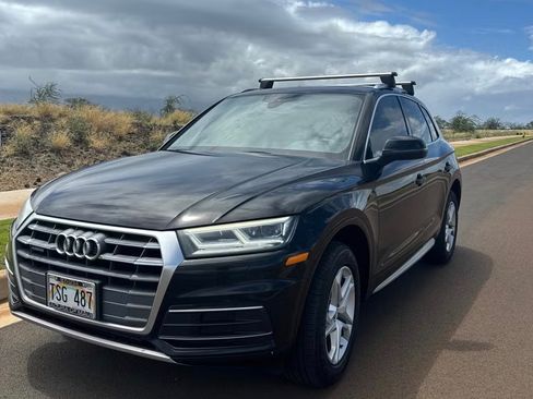 Used 2018 Audi Q5 2.0T Premium Plus w/ Premium Plus Package AWD/4WD image 2