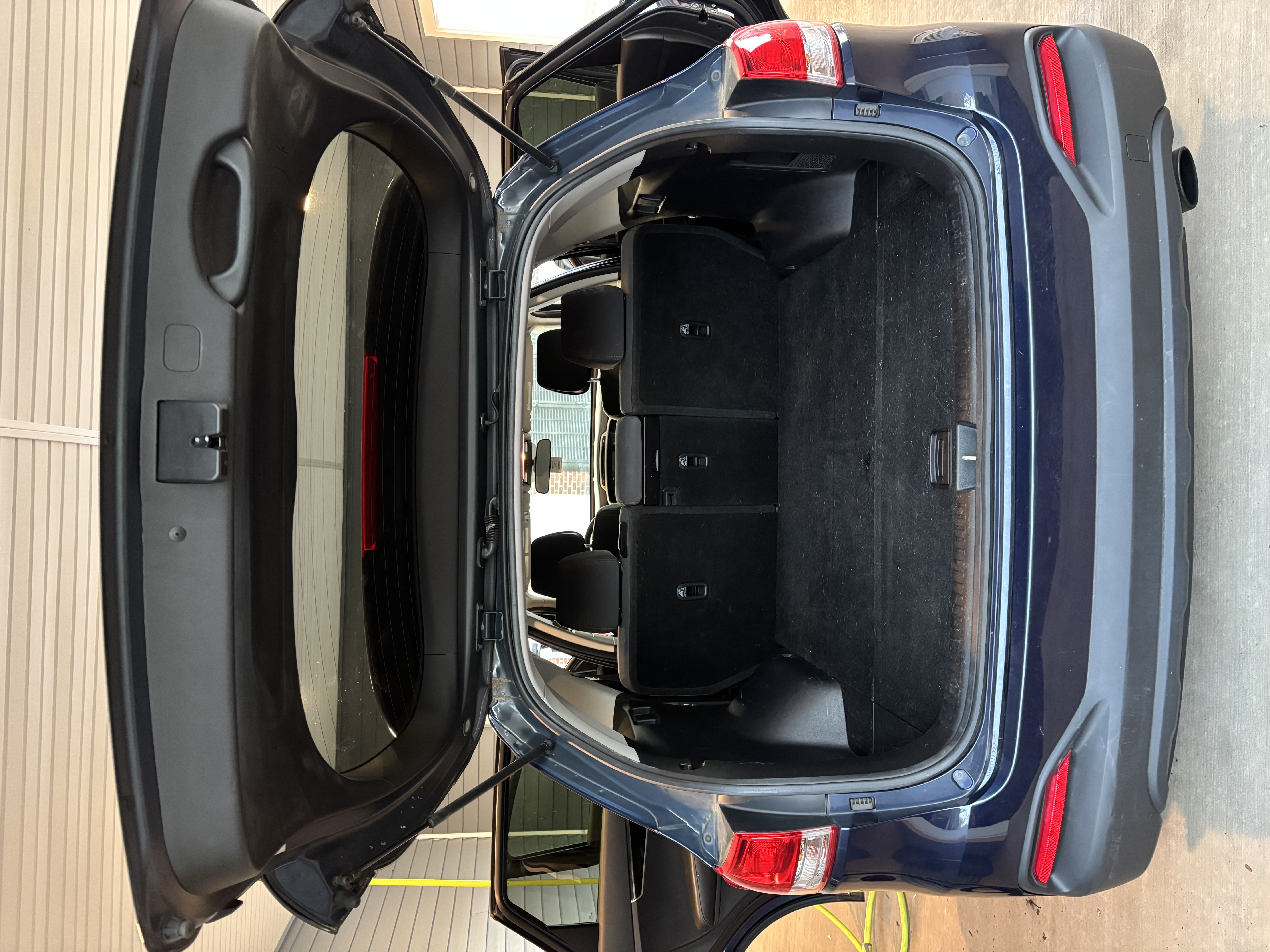 Used 2016 Kia Sorento AWD image 11