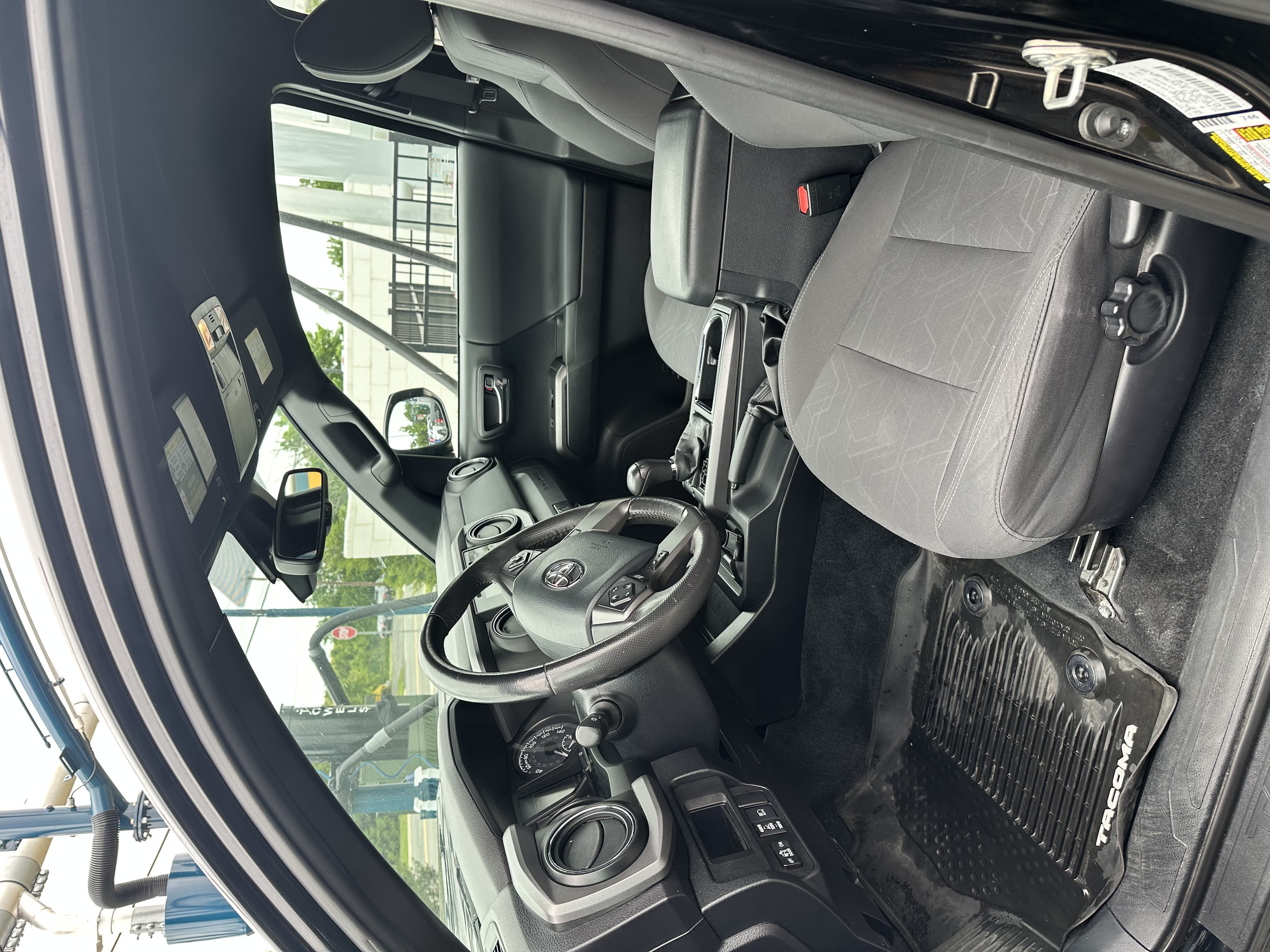 Used 2019 Toyota Tacoma TRD Sport AWD/4WD image 14
