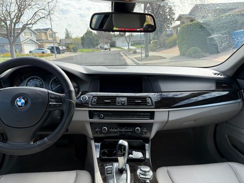 Used 2013 BMW 535i Sedan image 14