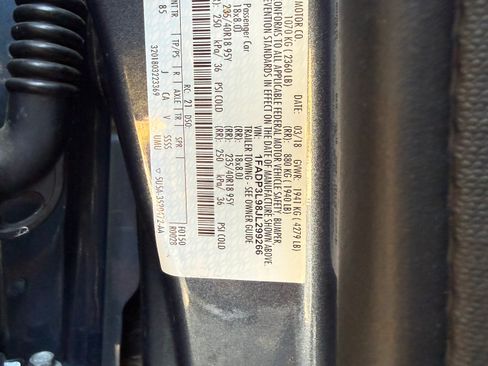 Used 2018 Ford Focus ST w/ Equipment Group 401A FWD image 23