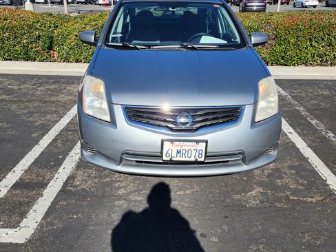 Used 2010 Nissan Sentra 2.0 S image 1