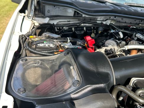 Used 2017 Ford F250 XLT w/ XLT Premium Package image 31