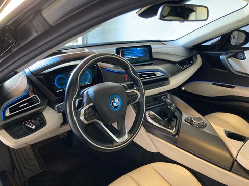 Used 2016 BMW i8 image 14