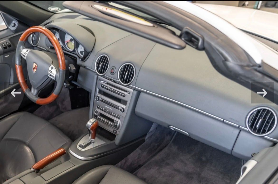 Used 2005 Porsche Boxster S RWD image 21